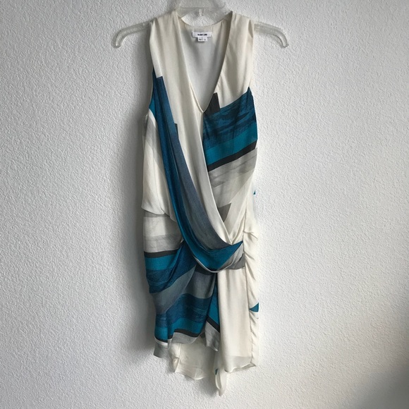 Draped abstract brush stroke print dress - Picture 2 of 4